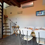 Casa Con Mini Piscina, Giardino E Area Giochi Per Bambini * Diano San Pietro