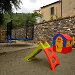 Hébergement de vacances Casa Con Mini Piscina, Giardino E Area Giochi Per Bambini