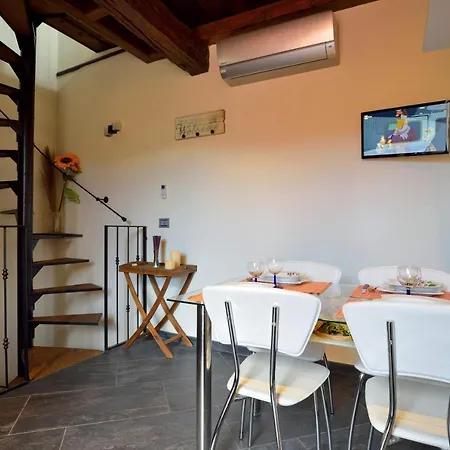 Casa Con Mini Piscina, Giardino E Area Giochi Per Bambini * Diano San Pietro