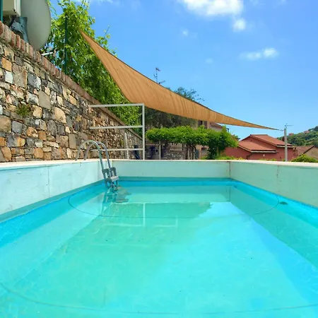 Casa Con Mini Piscina, Giardino E Area Giochi Per Bambini Diano San Pietro